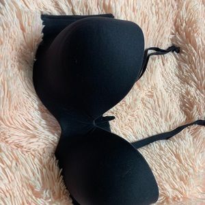 38 D Memory foam bra. Never worn